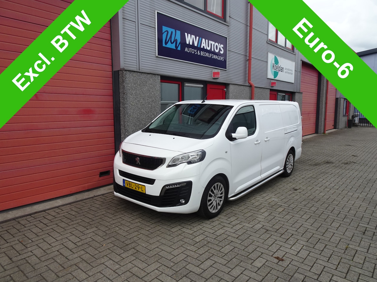 Peugeot Expert - 2.0 BlueHDI 120 Long Premium inrichting 2 x schuifdeur - AutoWereld.nl