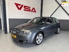 Audi A3 - 1.6 FSI Ambition, Uniek, 1e eigenaar, NAP, Cruise, Airco, Compleet Omderhouden