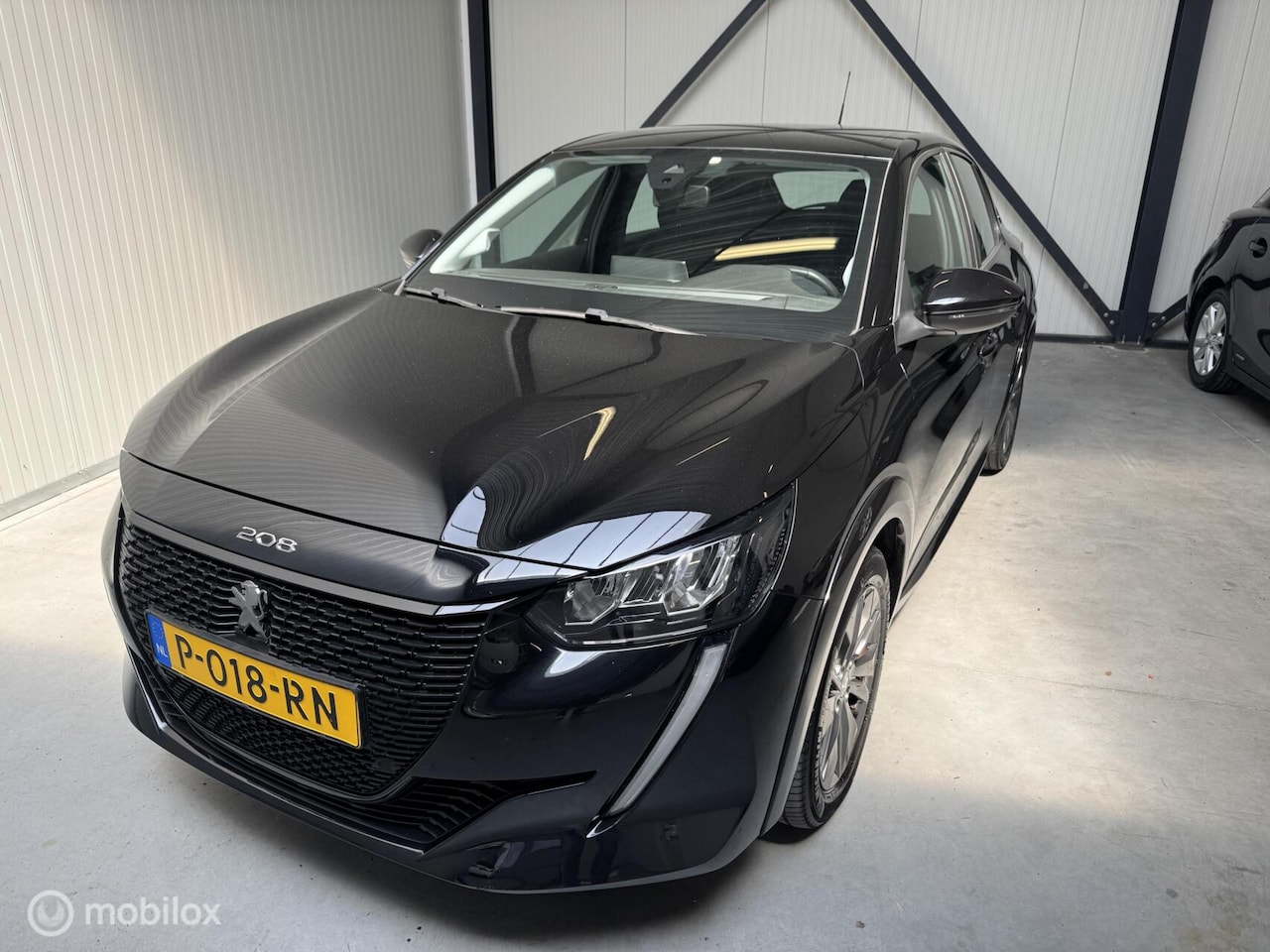 Peugeot e-208 - EV Active Pack 50 kWh - AutoWereld.nl