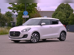 Suzuki Swift - 1.0 Hybrid met Adaptive Cruise, CarPlay & Stoelverwarming