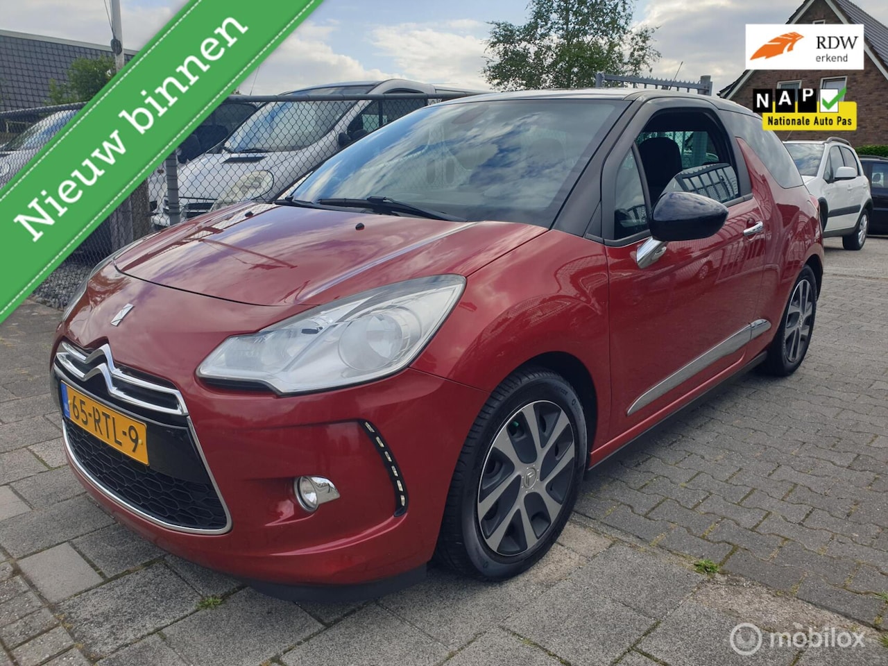 Citroën DS3 - 1.6 e-HDi So Chic 1.6 e-HDi So Chic - AutoWereld.nl