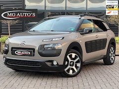 Citroën C4 Cactus - 1.2 PureTech Shine | Trekhaak | Panoramadak | Navigatie | Cruise Control | Climate Control