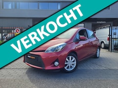 Toyota Yaris - 1.5 Full Hybrid Dynamic | Met o.a. climate control, cruise control, navigatie, achteruitri