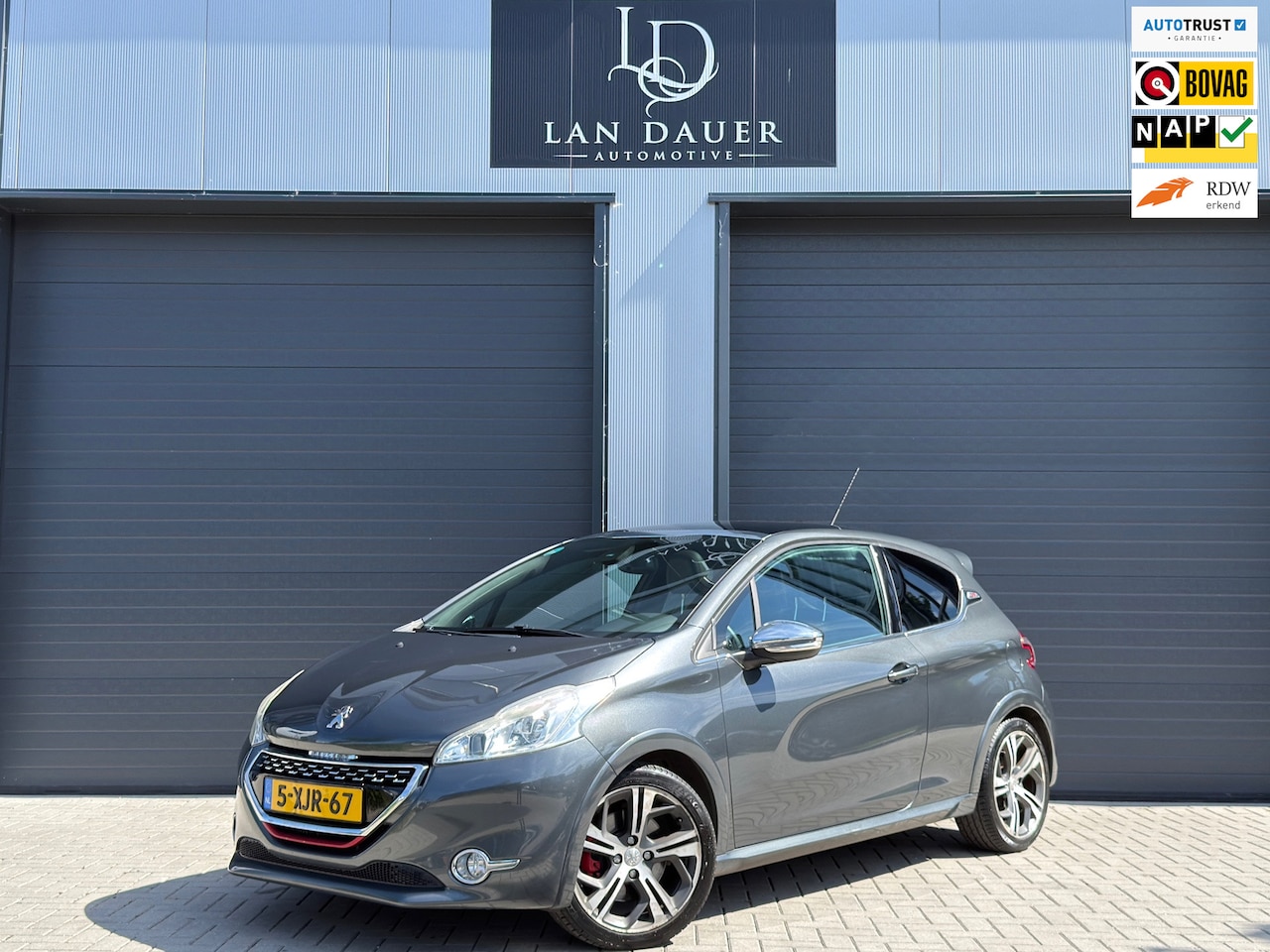 Peugeot 208 - 1.6 THP GTi / Panoramdak / Cruise / Airco / NAP - AutoWereld.nl