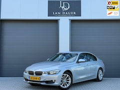 BMW 3-serie - 320i Executive / Automaat / Trekhaak / NAP