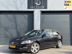 Volvo V60 - 2.4 D6 AWD Plug-In Hybrid Summum / Voll. Onderhoud