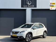 Peugeot 2008 - 1.2 PureTech Allure / Parelmoer / Navi / DBR VV
