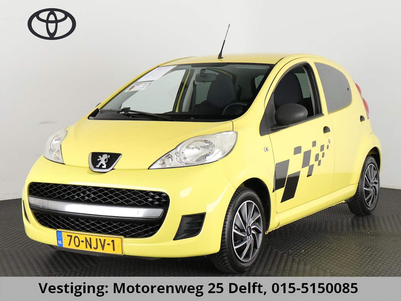 Peugeot 107 - 1.0-12V XR GRAND PRIX BIJNA 2011 5 DEURS.RADIO MET APK TOT 6-2026 !! - AutoWereld.nl
