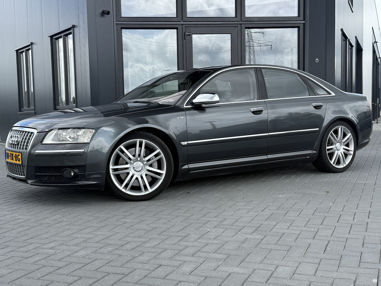 Audi A8 - 5.2 S8 Pro Line Full options | Nwe APK & beurt |" B&O sound - AutoWereld.nl