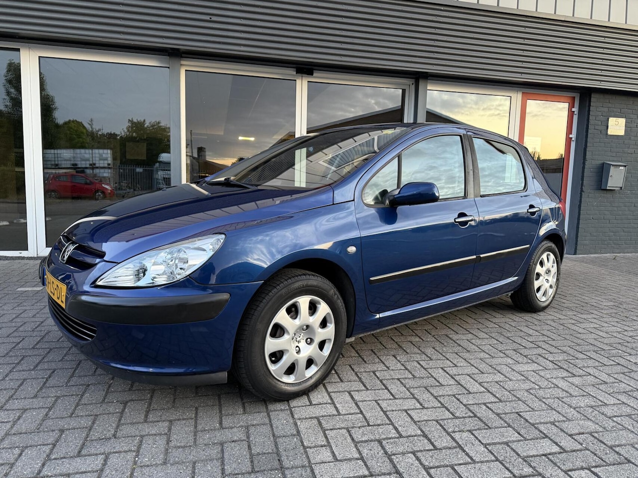 Peugeot 307 - 1.6-16V Gentry 1.6-16V Gentry - AutoWereld.nl