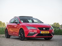 SEAT Leon - 1.5 TSI FR Ultimate Edition Black Pano Virtual Beats ACC