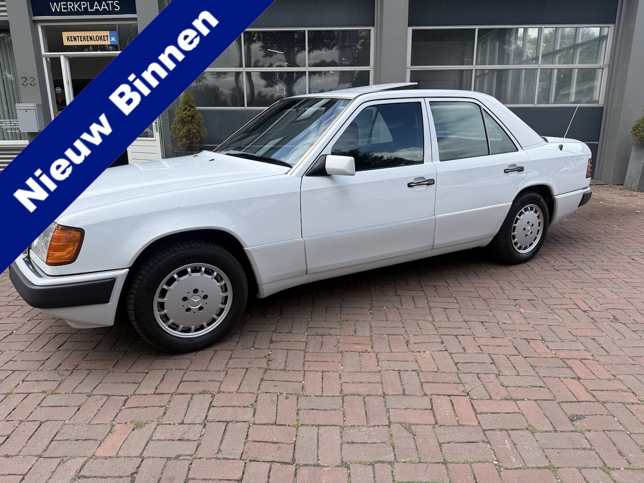 Mercedes-Benz 200-500 (W124) - 200 E Bj 1989 Automaat Km 145.000 Nap Unieke staat !! - AutoWereld.nl