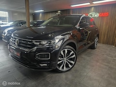 Volkswagen T-Roc - 1.5 TSI R-Line / Virtual/ ACC/ Lane Assistent