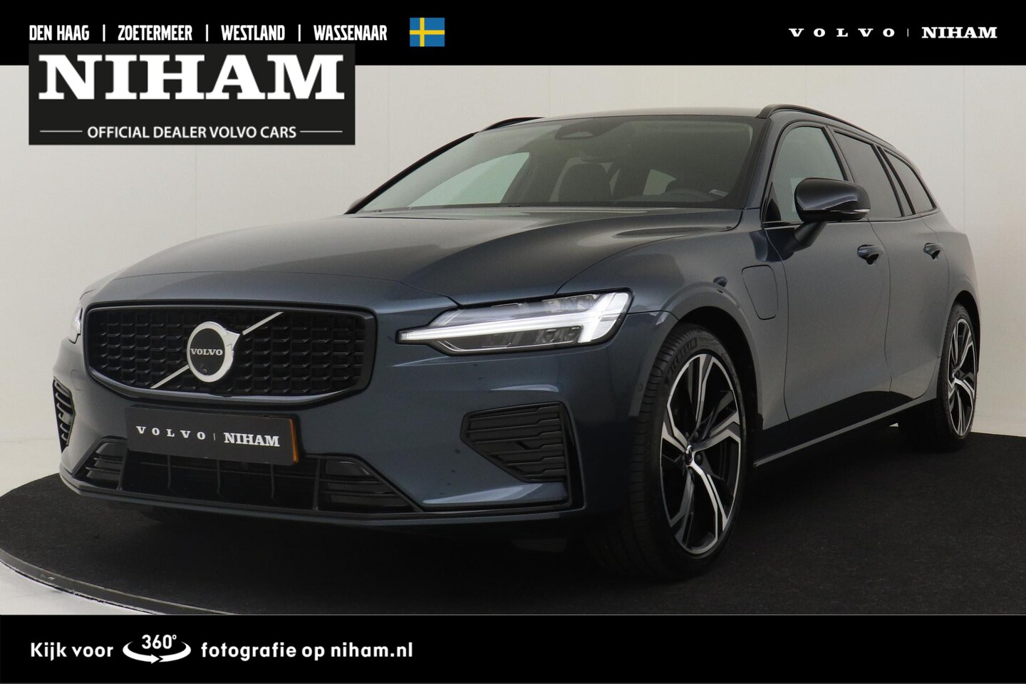 Volvo V60 - T6 PLUG-IN HYBRID AWD PLUS DARK -LEDER|360°CAM|ADAP.CRUISE|KEYLESS|19" - AutoWereld.nl