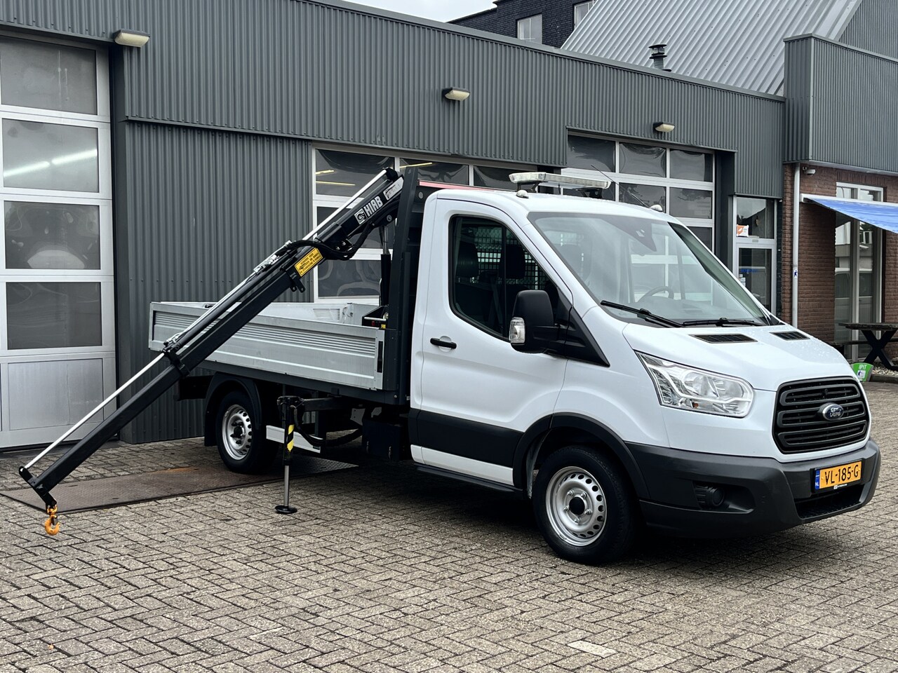 Ford Transit - 310 2.2 TDCI Openlaadbak Pick-up Hiab 013T laadkraan Airco Trekhaak 2250kg Bluetooth telef - AutoWereld.nl