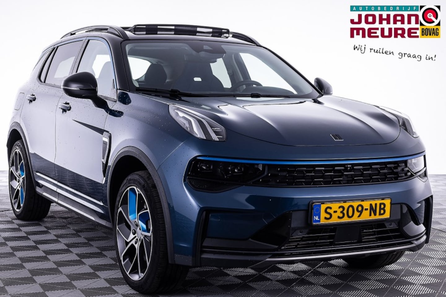 Lynk & Co 01 - 1.5 PHEV | PANORAMADAK | 360 Camera | CARPLAY ✅ 1e Eigenaar - AutoWereld.nl