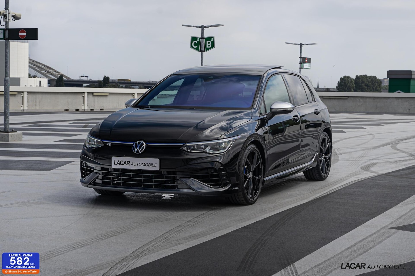 Volkswagen Golf - 2.0 TSI R 4Motion I Akrapovic I BTW - AutoWereld.nl