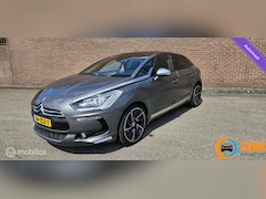 Citroën DS5 - 1.6 THP Business Executive autom/157pk/panodak/leder-stof/afk.trekh/clima/etc
