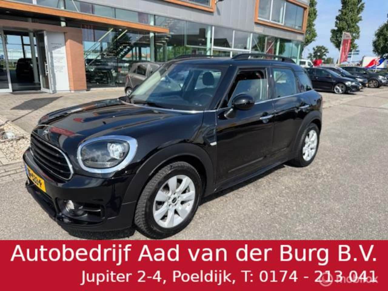 MINI Countryman - 1.5 Cooper Pepper 1.5 136pk Cooper Pepper , Navigatie, Apple carplay , Bluetooth , Trekhaak , Airco , Alarm - AutoWereld.nl