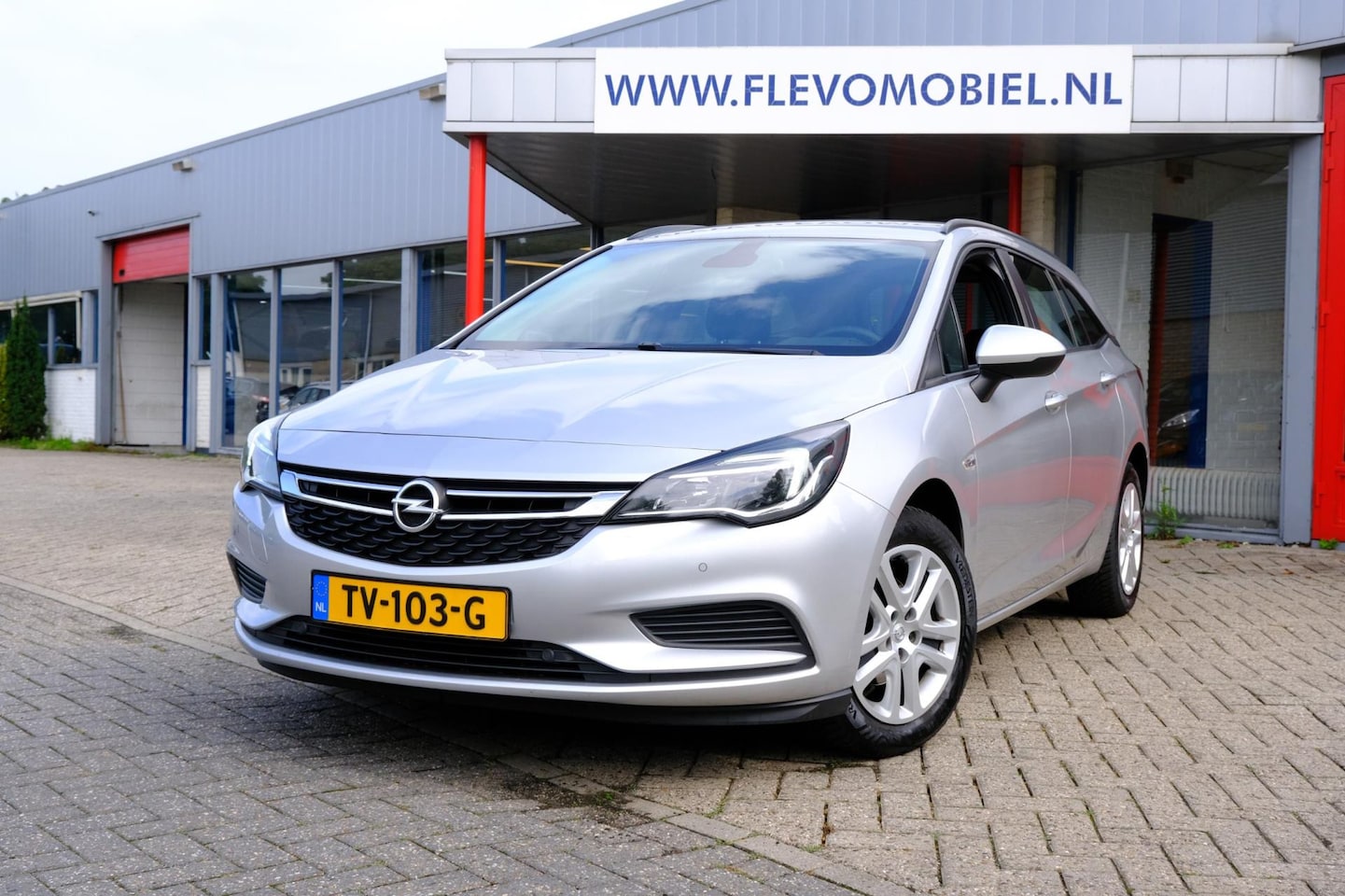 Opel Astra Sports Tourer - 1.0 Online Edition|Navi|PDC|Apple Carplay - AutoWereld.nl
