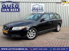 Volvo V70 - 2.0|Cruise|P-Sensoren|Trekhaak|APK nieuw