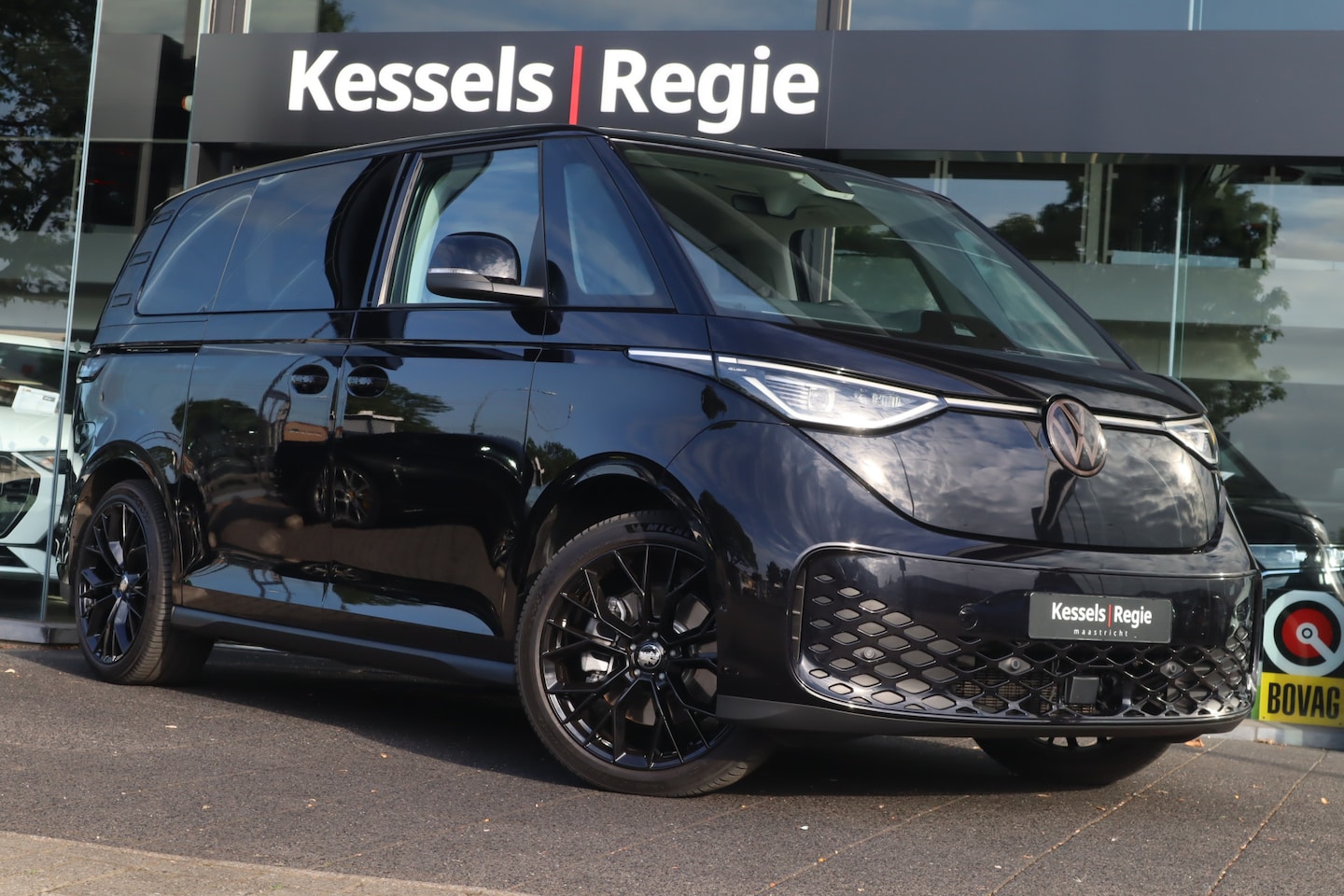 Volkswagen ID. Buzz - Pro Advantage 77 kWh ACC IQ CarPlay Navi LED - AutoWereld.nl