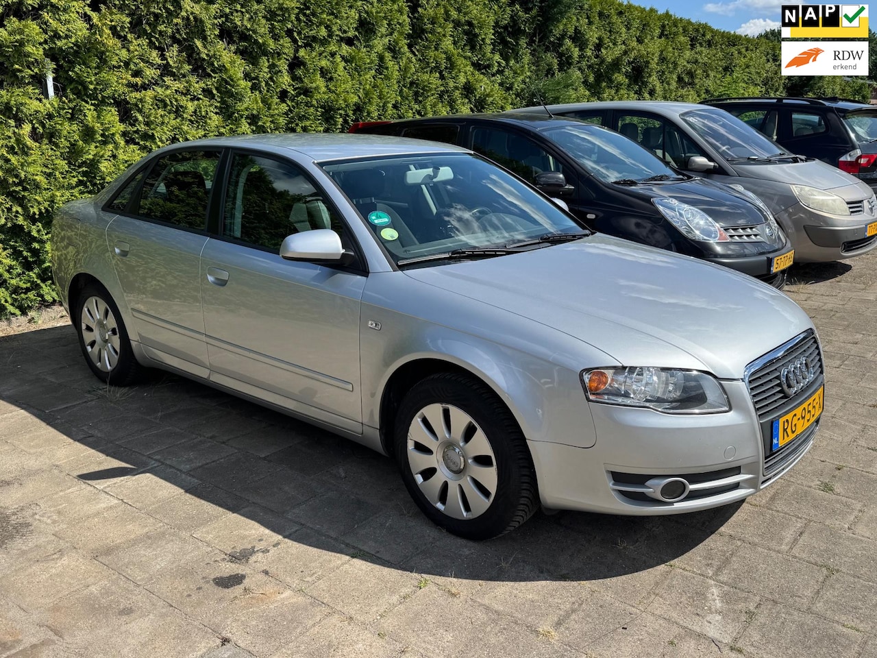 Audi A4 Limousine - 2.0 Pro Line AUTOMAAT CLIMA CRUISE CTRL - AutoWereld.nl