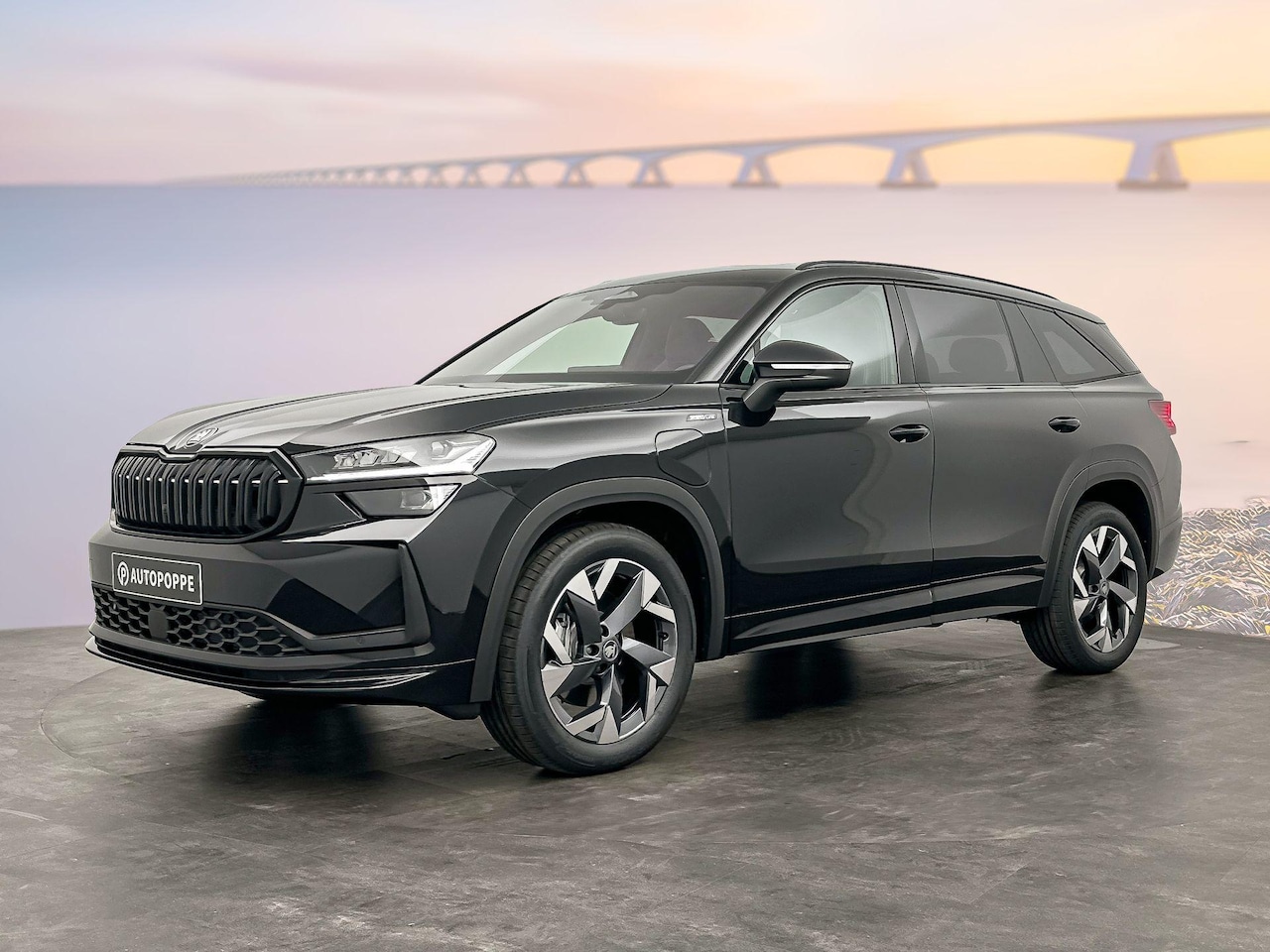 Skoda Kodiaq - Sportline Business 1.5 TSI PHEV 150 kW / 204 PK SU - AutoWereld.nl