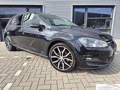 Volkswagen Golf - 1.0 TSI DEALERONDERHOUDEN NAVI 18" PDC