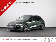 Audi RS3 - Sportback 2.5 TFSI quattro 400pk Panoramadak | Schaal stoelen | Head Up Display | Sonsos a