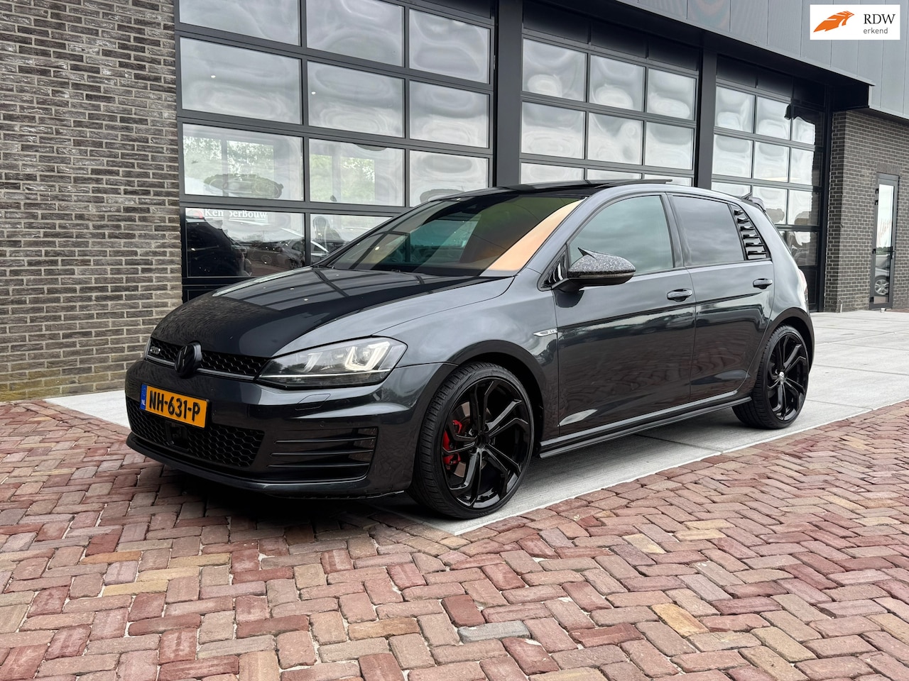 Volkswagen Golf - 2.0 TDI GTD | Sterrenhemel | DYN | Dak | Stg2 | - AutoWereld.nl