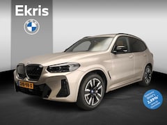 BMW iX3 - Executive 80 kWh M-Sportpakket / Driving assist prof / LED / Park assist / Getint glas / A