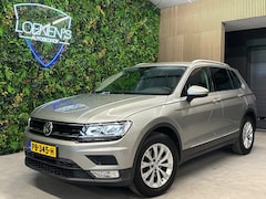 Volkswagen Tiguan - 1.4 TSI ACT Comfortline Business / LED / CarPlay / Adapt Cruise / PDC
