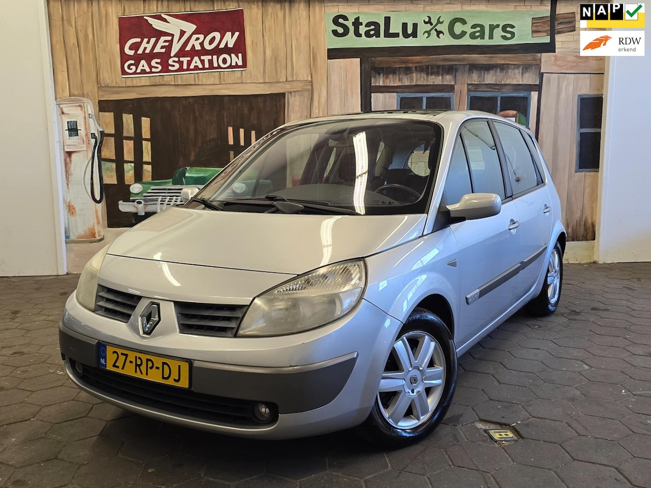 Renault Scénic - 2.0-16V Privilège Luxe/AUTOMAAT/N.A.P/CRUISE/ - AutoWereld.nl