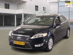Ford Mondeo - 2.0-16V Ghia EXPORT