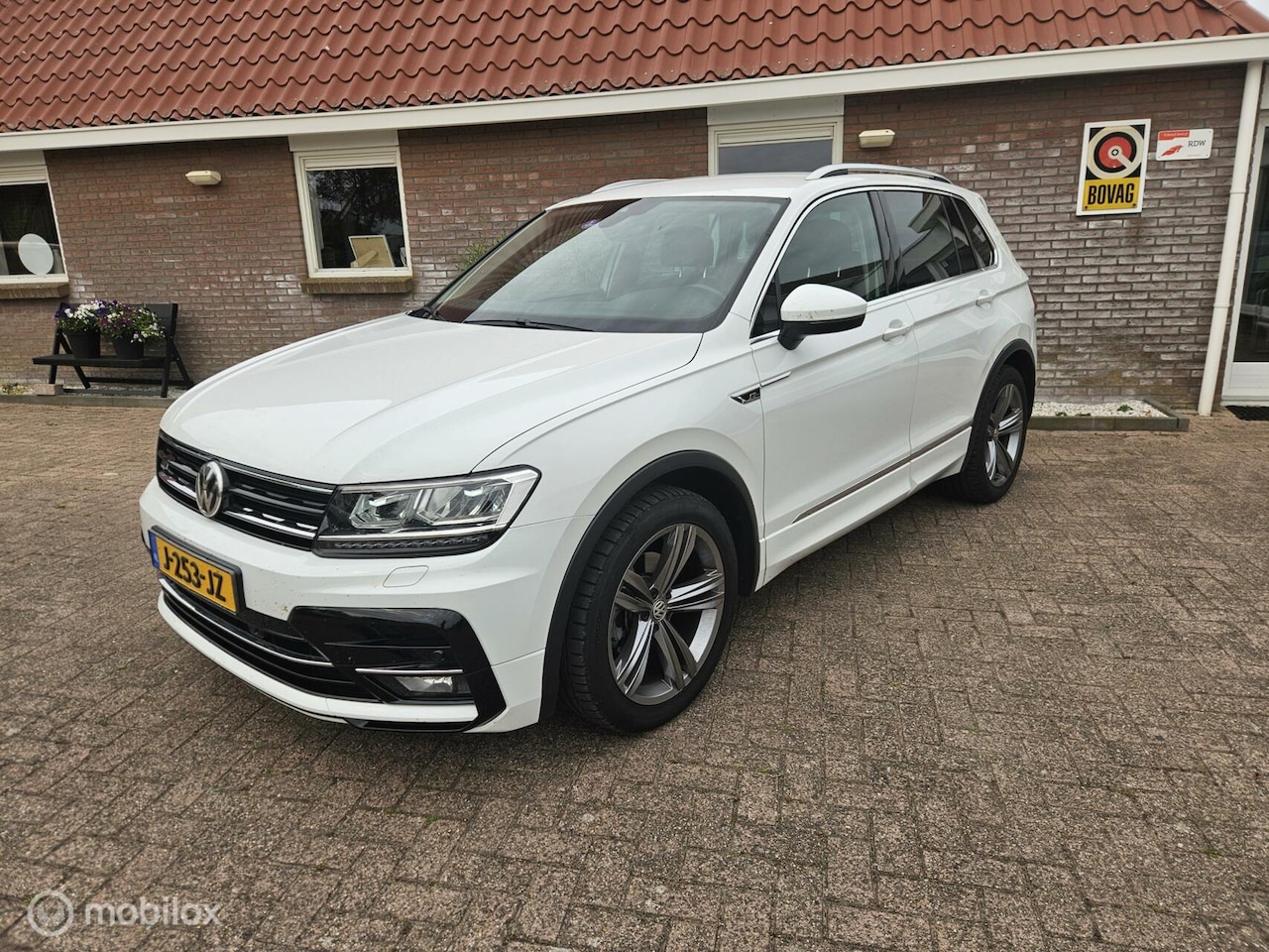 Volkswagen Tiguan - 1.5 TSI ACT Highline Business R 1.5 TSI ACT Highline Business R - AutoWereld.nl