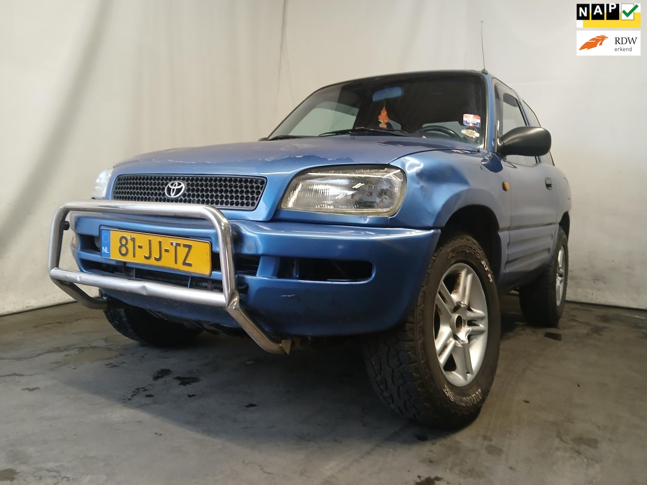 Toyota FunCruiser RAV4 - 2.0i - Airco - Trekhaak - Schade - AutoWereld.nl