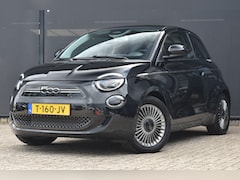 Fiat 500e - 42 kWh 3 Fase | Navigatie | Achteruitrijcamera | Dodehoekdetectie | Stoelverwarming | Clim