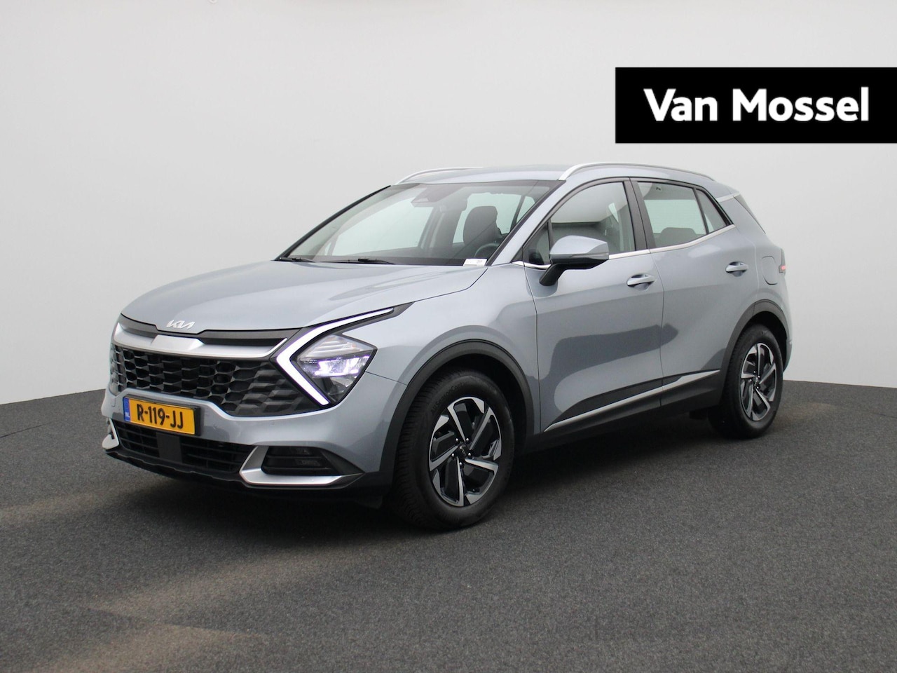 Kia Sportage - 1.6 T-GDi MHEV DynamicLine | TREKHAAK | NAVIGATIE | CAMERA | KLIMAATREGELING - AutoWereld.nl