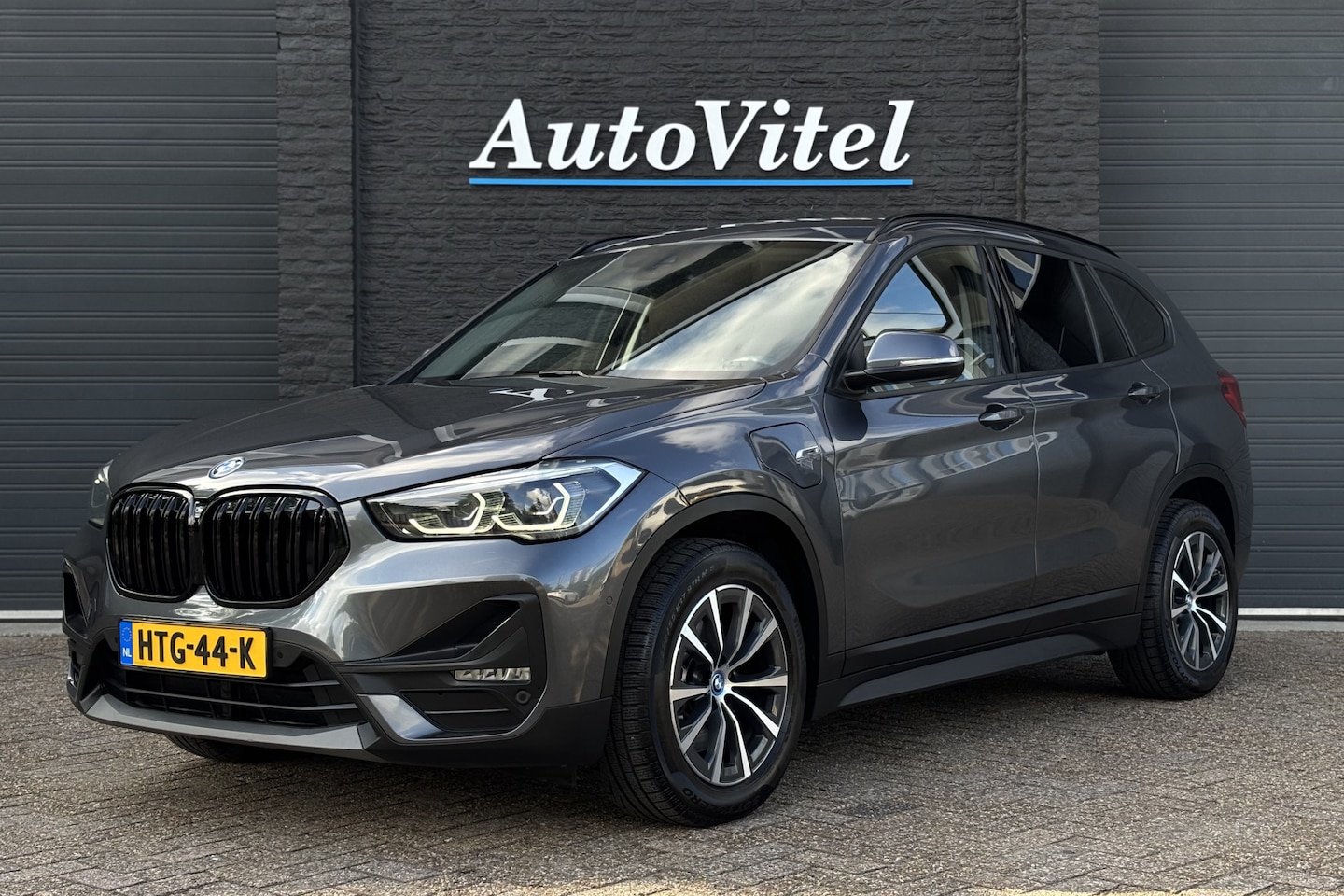 BMW X1 - xDrive25e | LED | PDC V+A | DAB | Privacy Glas | Apple Carplay | El.A.klep | 36.000KM - AutoWereld.nl