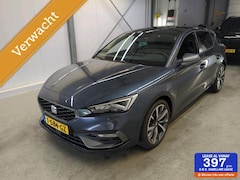 SEAT Leon - 1.5 eTSI FR Business Intense | Panorama dak | Camera |