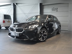 BMW 1-serie - 120 M Sport navi camera led cruise 18 inch nieuw model