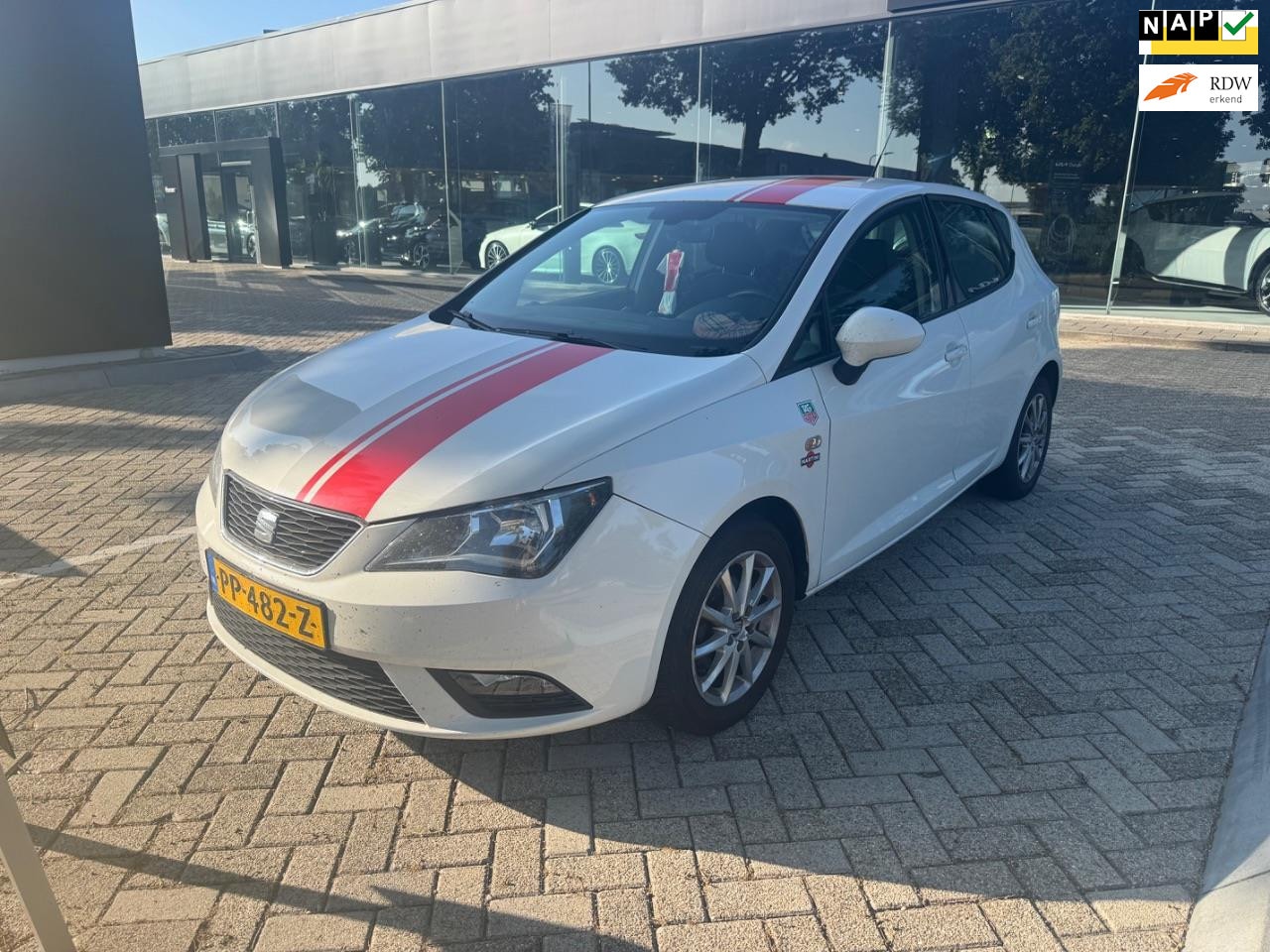 SEAT Ibiza - 1.4 TDI Style Connect EXPORT - AutoWereld.nl