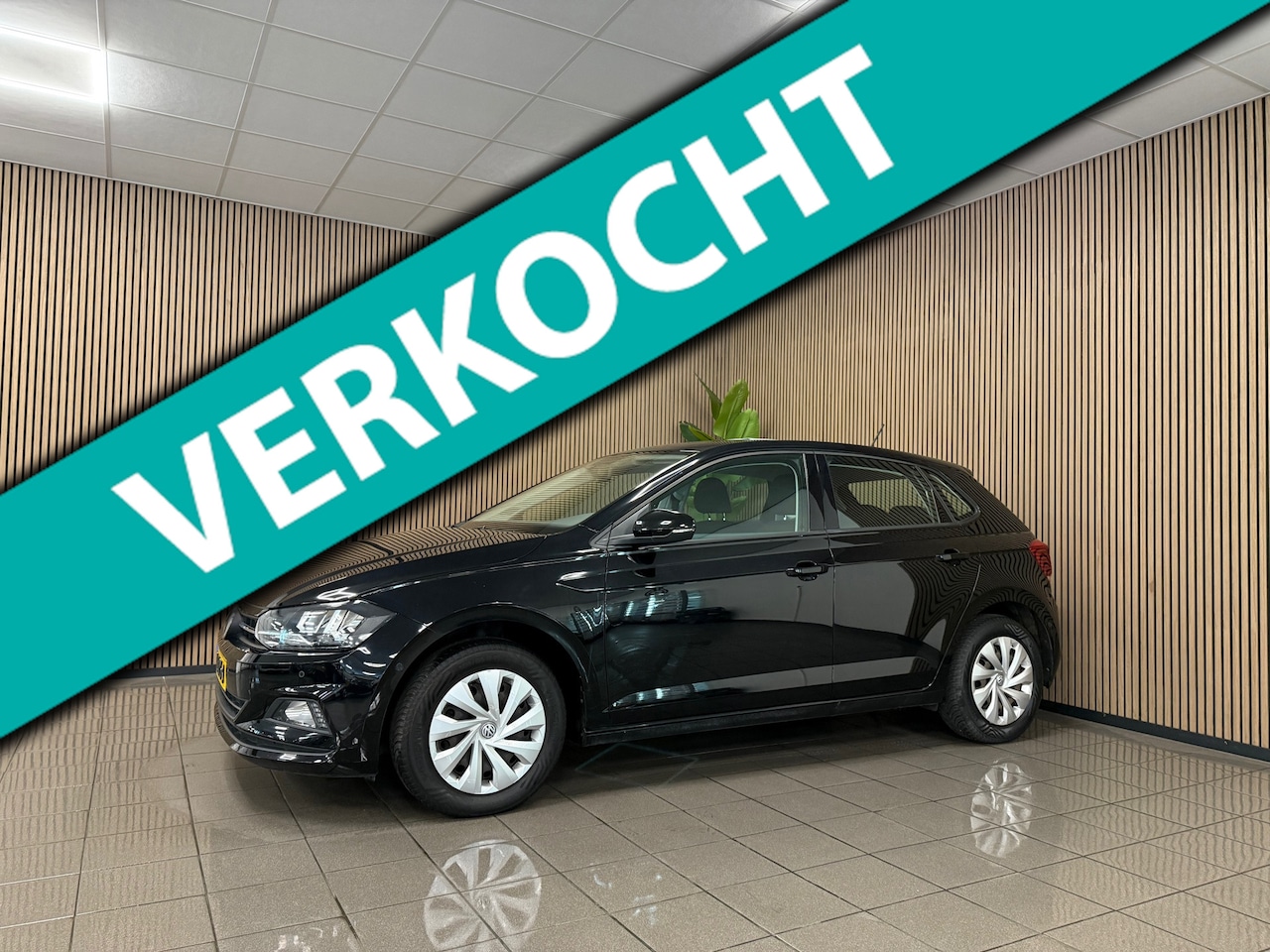 Volkswagen Polo - 1.0 TSI Comfortline * 1e Eig / Dealer onderhouden / Carplay / NL Auto * - AutoWereld.nl