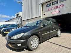 Peugeot 206 - 1.4-16V Gentry | Airco |