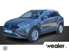 Volkswagen T-Roc - Life Edition 1.5 110 kW / 150 pk TSI SUV 7 versn. DSG | Trekhaak afneembaar | Climatronic