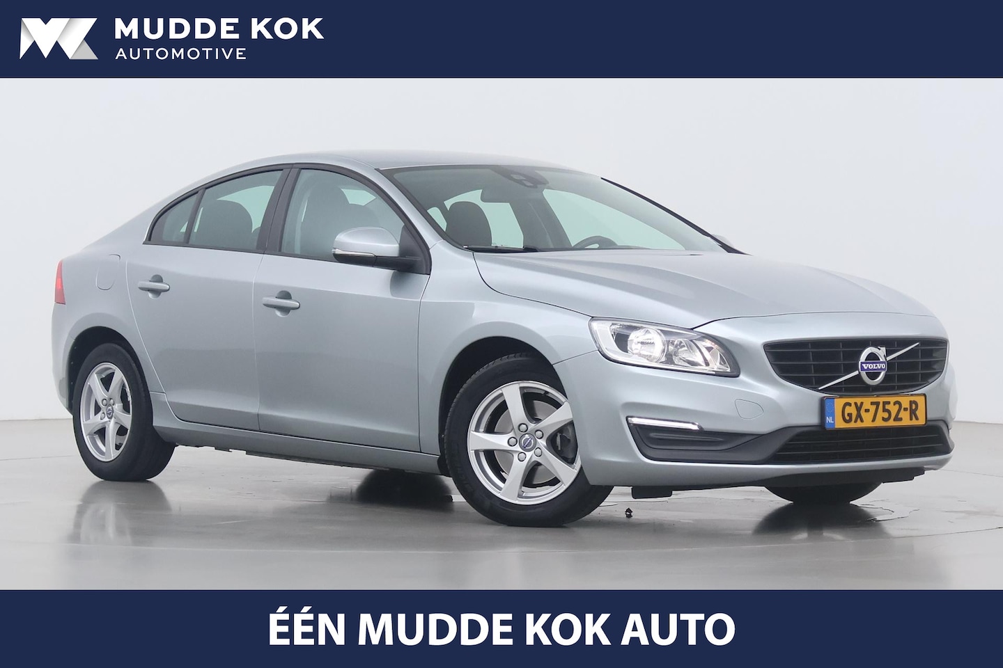 Volvo S60 - T3 | 152Pk! | Automaat | Cruise Control | Trekhaak | PDC Achter | Navigatie - AutoWereld.nl