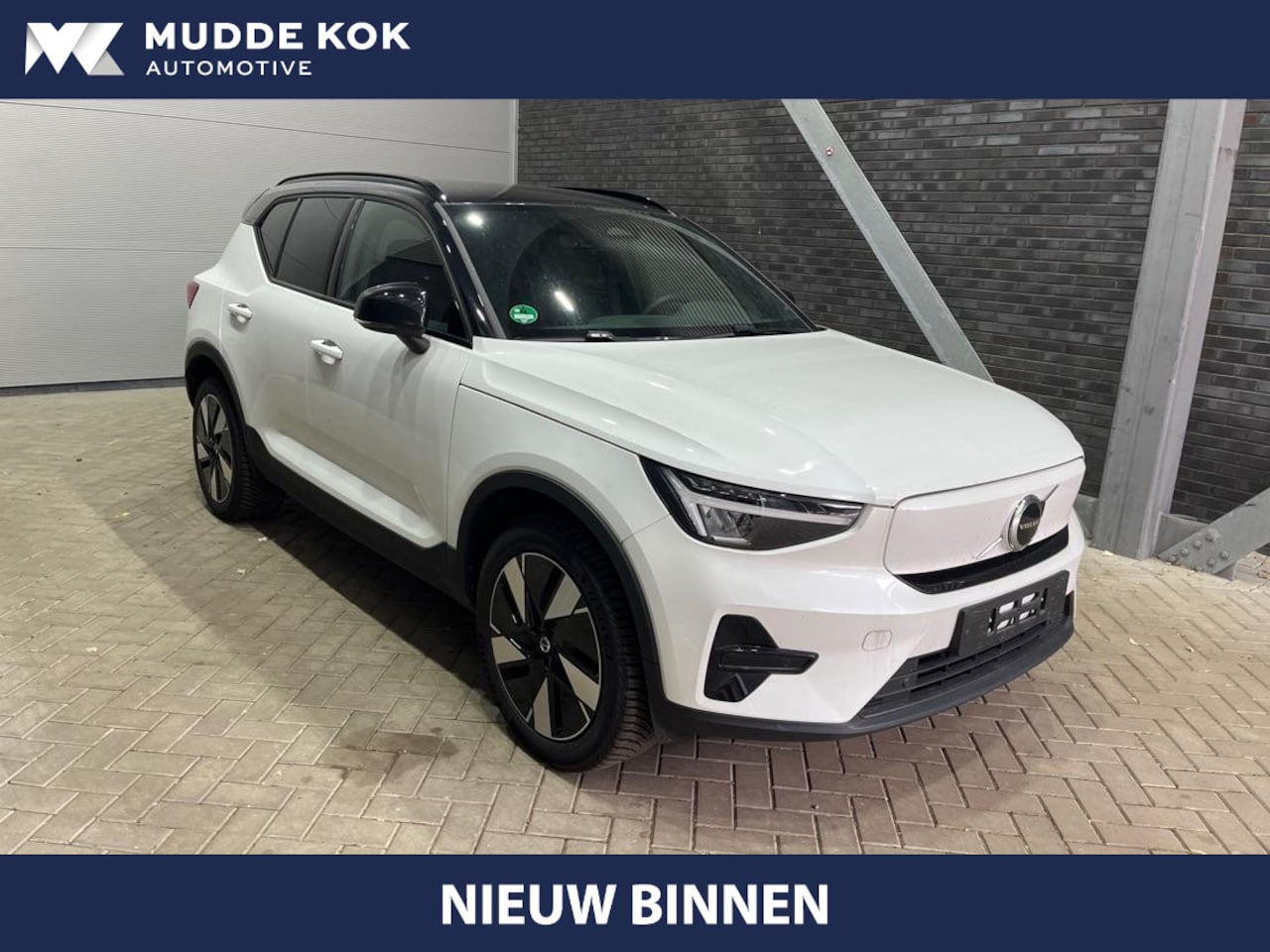 Volvo XC40 - Single Motor Extened Range Core 82 kWh | Stoel+Stuurverwarming | Getint Glas | Camera | Ap - AutoWereld.nl