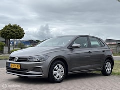 Volkswagen Polo - 1.0 MPI Comfortline cruise bluetooth
