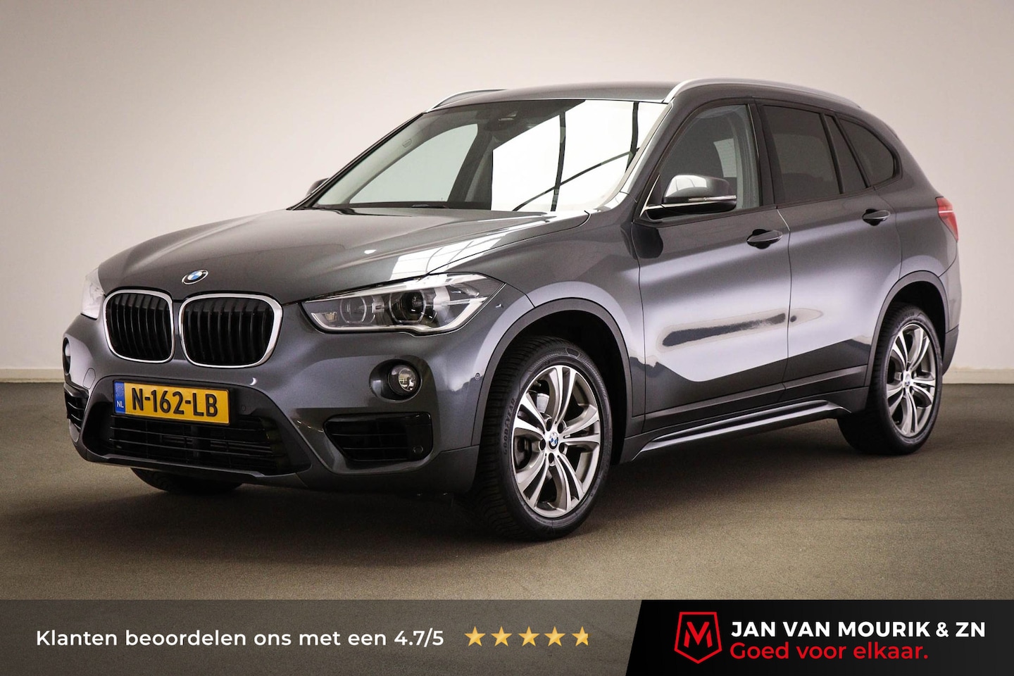 BMW X1 - sDrive18i High Executive | SPORT LINE PACK | STOELVERWARMING | NAVIGATIE | 18" - AutoWereld.nl